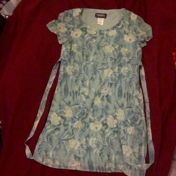 Dress for kids size is 9/10. Brand is Tickets - Picture 1 of 1